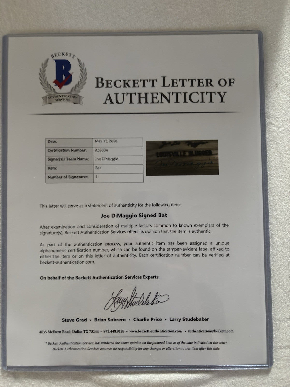 Joe Dimaggio Autograph Hillerich & Bradsby Louisville Slugger Bat Beckett LOA