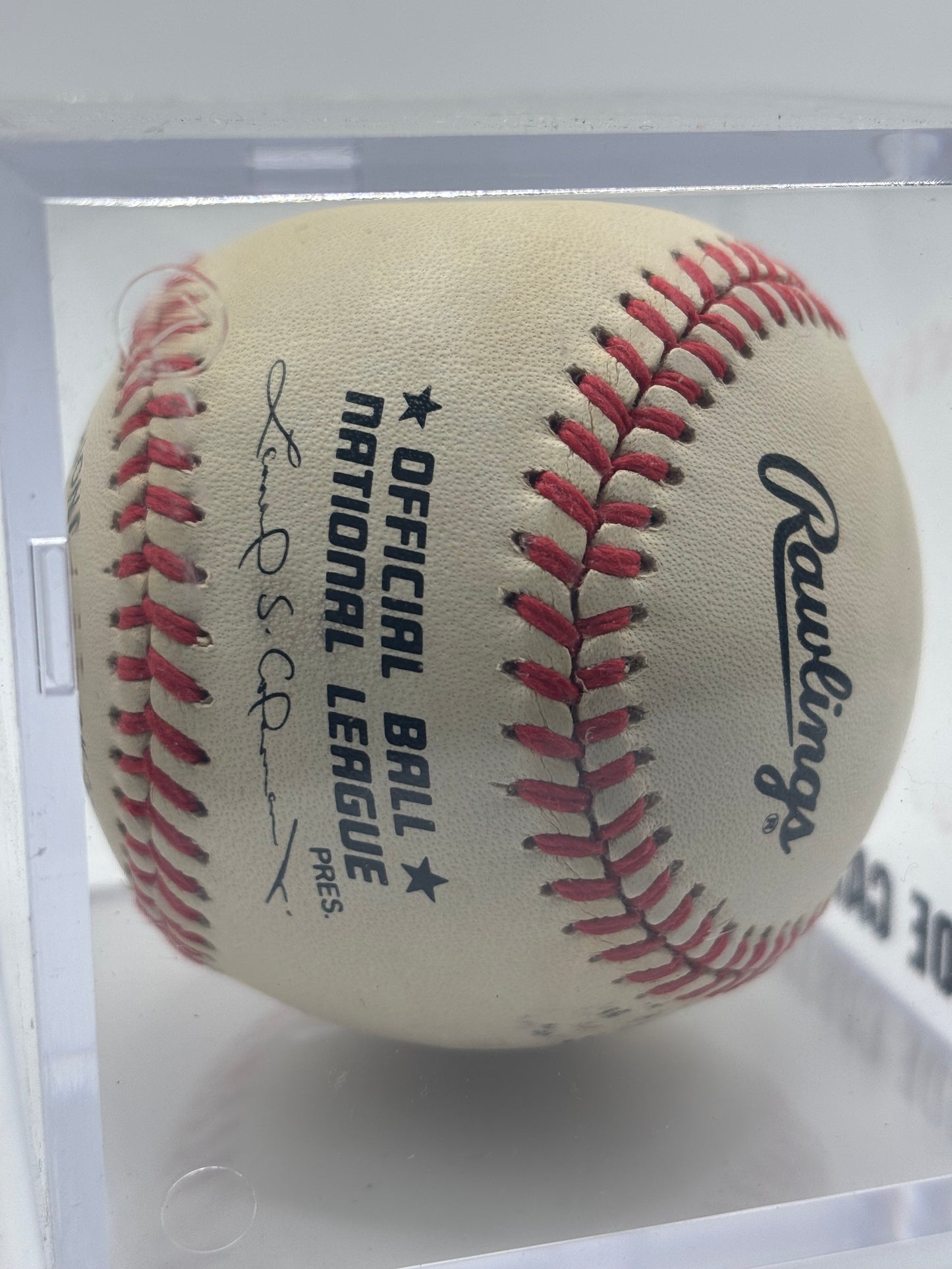 Joe Carter Autograph Baseball