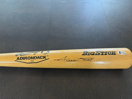 Willie Mays Adirondack Autograph Bat Beckett COA