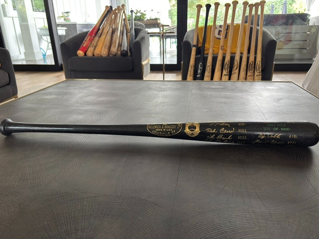 Louisville Slugger Baseball HOF 3000 Hits Black Engraved Bat 370/1000
