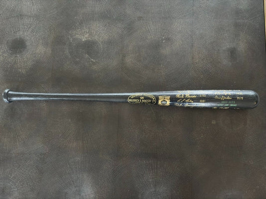Louisville Slugger Baseball HOF 3000 Hits Black Engraved Bat 370/1000
