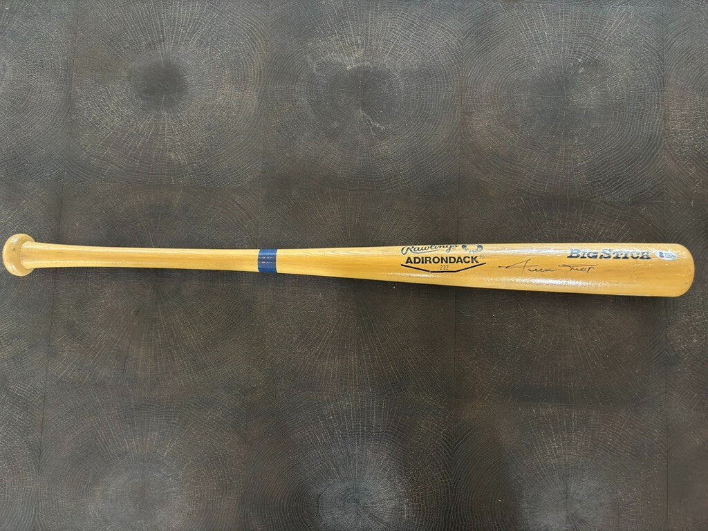 Willie Mays Adirondack Autograph Bat Beckett COA