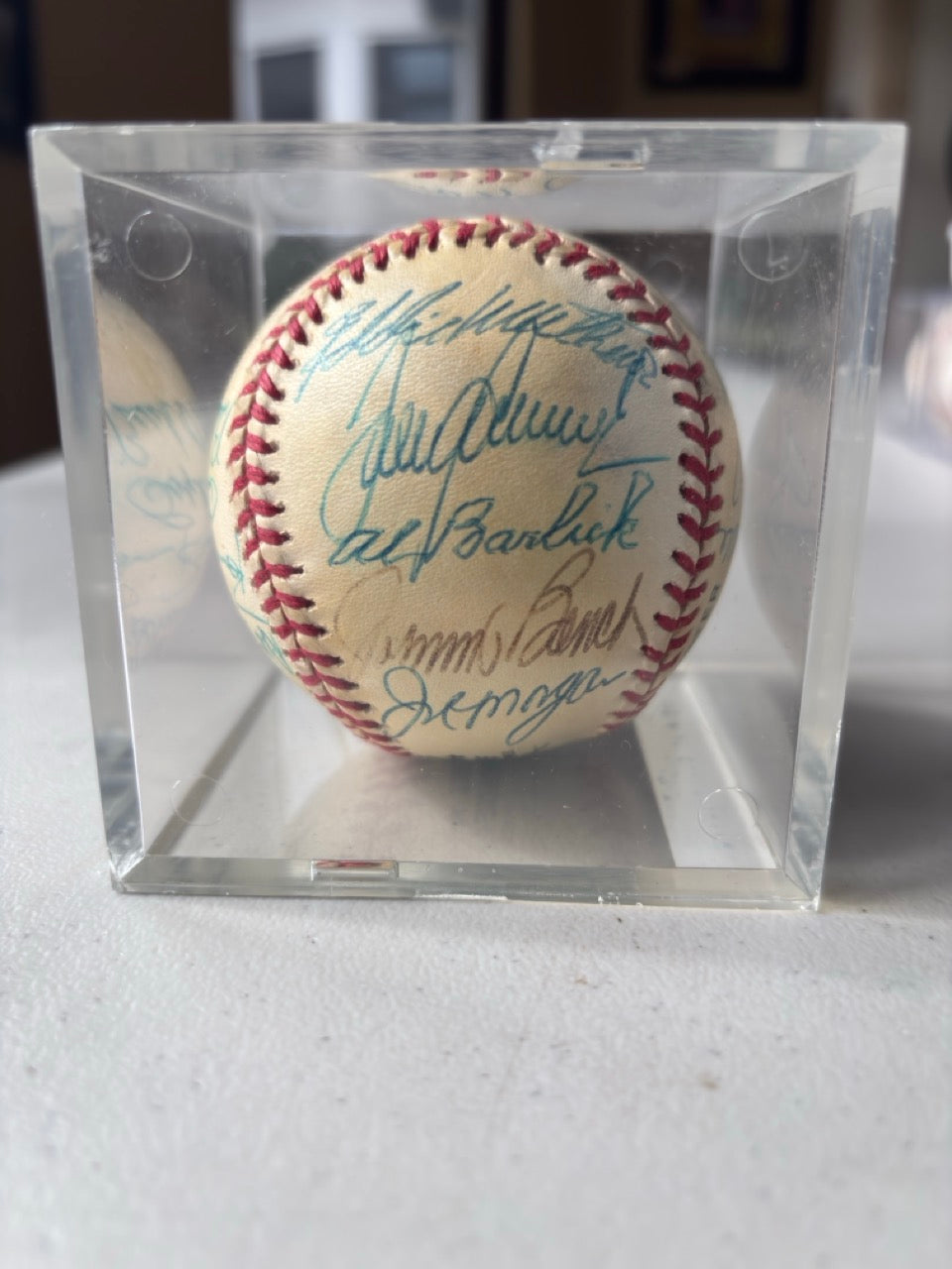 MLB Hall of Fame Players Autograph Baseball
