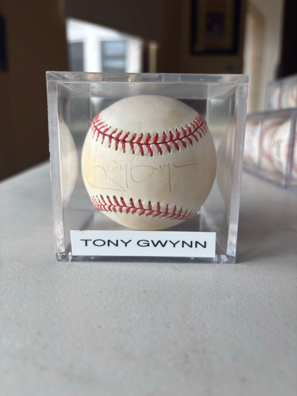 Tony Gwynn Autograph Baseball