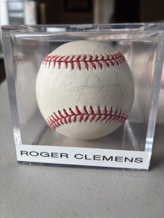 Roger Clemens Autograph Baseball
