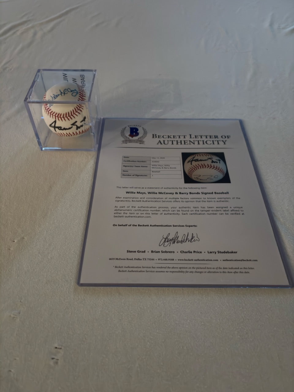 Barry Bonds, Willie Mays, & Willie McCovey Autograph Baseball w/ Beckett LOA