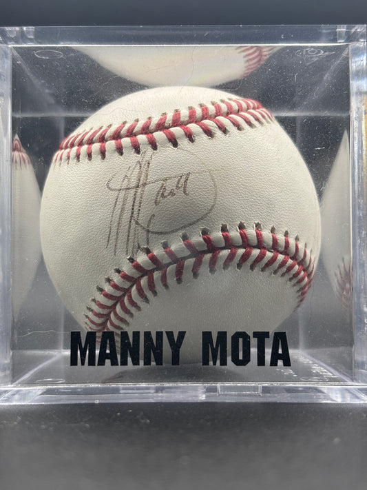 Manny Mota Autograph Baseball