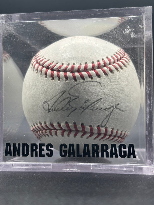 Andres Galarraga Autograph Baseball