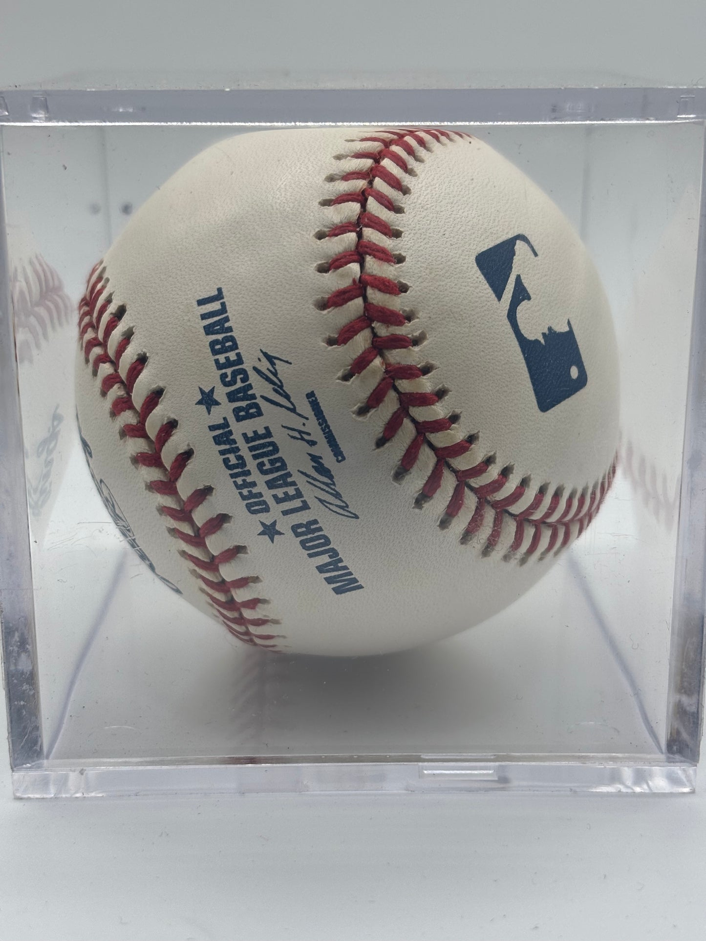 Eric Davis Autograph Baseball